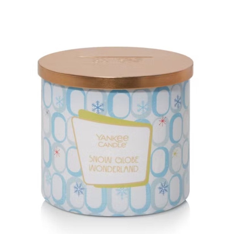 Yankee Candle Snow Globe Wonderland 3 Wick Candle