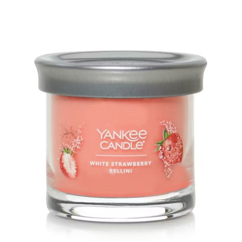 Yankee Candle Signature Small Tumbler Candle – White Strawberry Bellini