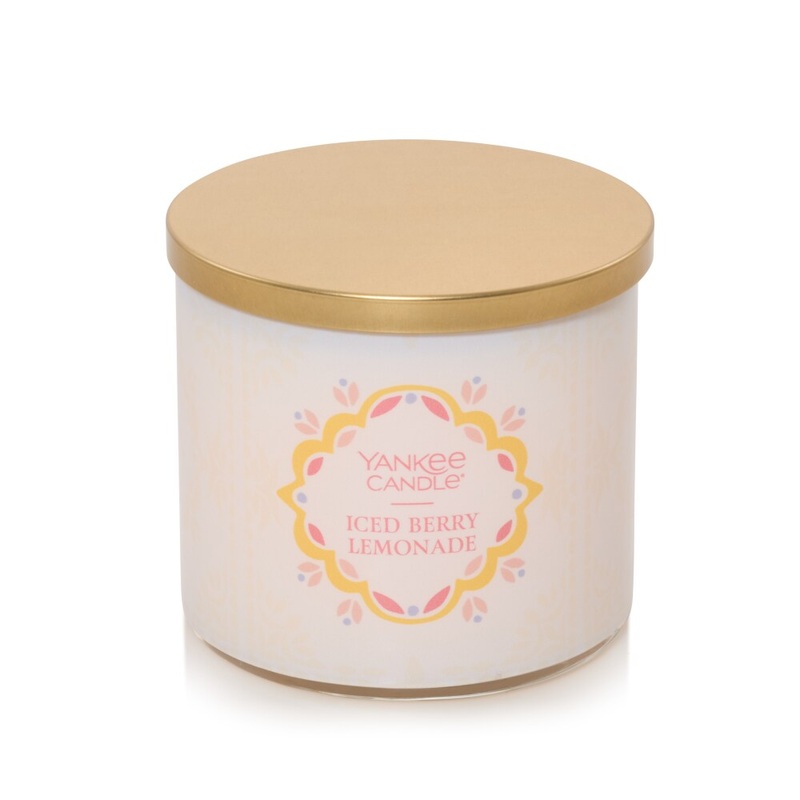 Yankee Candle 3-Wick Candle – Iced Berry Lemonade