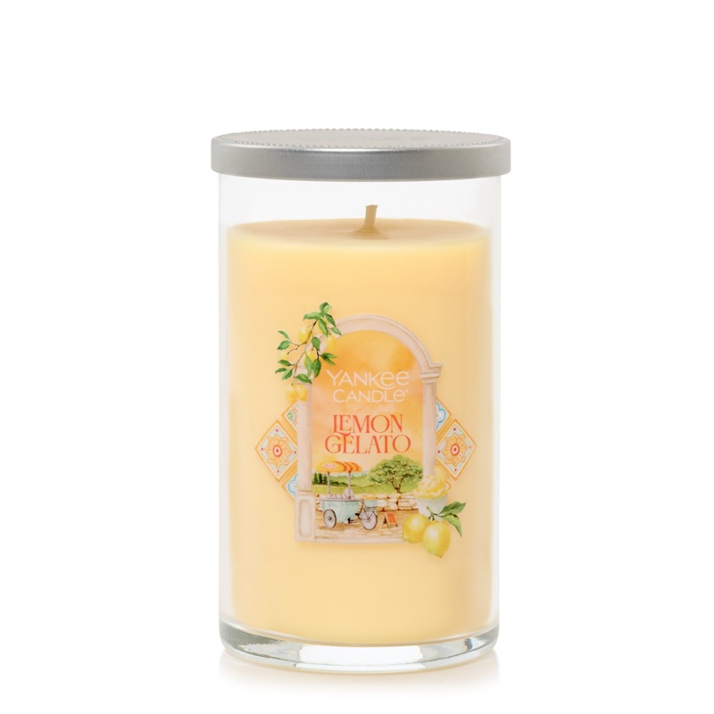 Yankee Candle Signature Medium Pillar Candle – Lemon Gelato