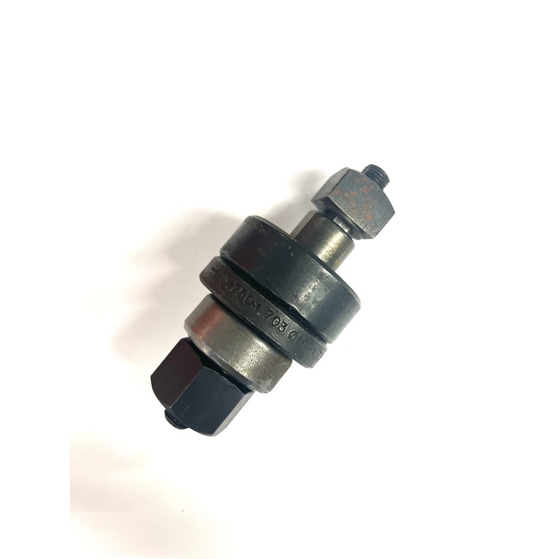 GREENLEE d shaped punch unit 60083 .750x.703 (19.1mm x 17.9mm)